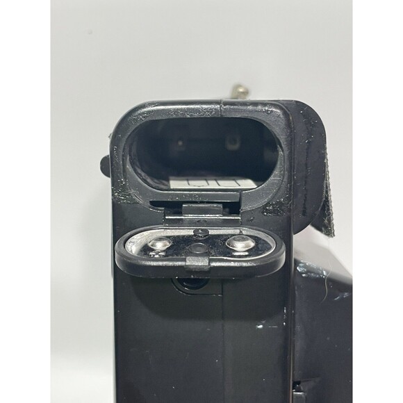 Lot Of 2 Vintage Camera Untested VIVITAR CHAMPION 35 Polaroid Square Shooter 2 - Picture 9 of 16